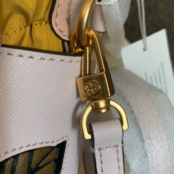 Authentic TORY BURCH Leather flower appliqués drawstring optional Crosby/Satchel - Picture 6 of 15